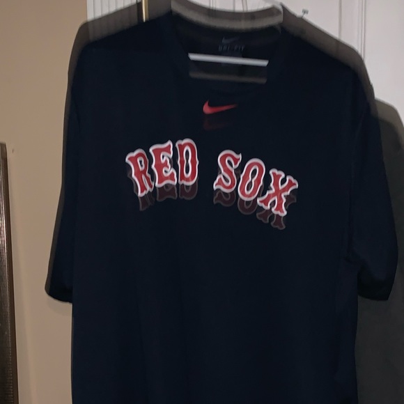 Boston Red Sox Tee - Picture 2 of 3